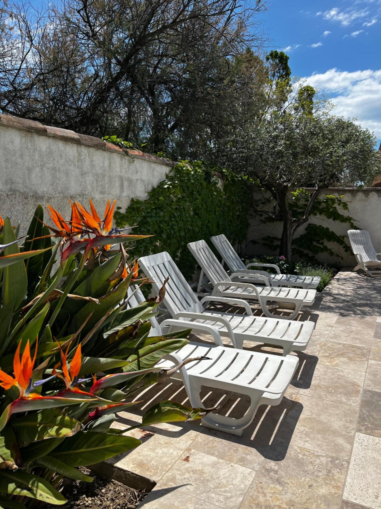 La Maison Brennus , Piscine, 15 Min Des Plages Béziers Eksteriør billede